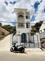 bán nhà mặt tiền đa phú phường 7 đà lạt giá bán chỉ 3,9tỷ nhà mới 100%