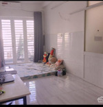 bán gấp nhà đường 6m lạc long quân, 4 tầng đúc, giá 6.1 tỷ