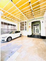 cho thuê biệt thự phú mỹ hưng, cạnh công viên và khu lâu đài chateau, 126m2(7x18), 3 tầng, áp mái