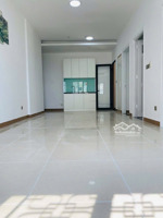 bán căn hộ đức khải q7-65m2,2pn,2wc+ căn góc+ tầng cao+sổ hồng sẵn-giá chỉ : 3.35 tỷ