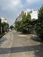 bán nr 3pn, 114m2 tại thạnh lộc 16, 7,6 tỷ, 2wc, pháp lý đầy đủ