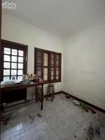 Nhà Đê Tô Hoàng, ô tô vào nhà, 126m2 mặt tiền 6.1m, giá 31 tỷ có TL, 0985868893