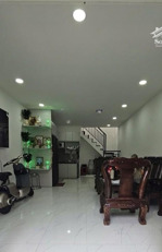 nhà bán đ. hòa bình- hẻm xe hơi- 1 sẹc- ngang 4m- chỉ 3,x tỷ