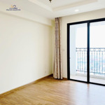 chính chủ cho thuê có slot ô tô căn 3 ngủ 2 vệ sinh giá chỉ 21tr/tháng vào ở luôn. lh 