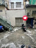 nhà chủ cần bán. đường nguyễn trãi, p.14 cũ ( p.chợ lớn ) , q.5 cũ ( tp.hcm ).đầu tư kd lợi nhuận