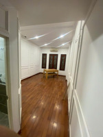 cần cho thuê gấp nhà tây sơn - thái hà, dt 80m2 x 3 tầng, mặt tiền 5m, ô tô đỗ cửa. gía 16tr/th