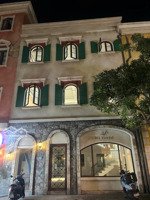 cho thuê shophouse 2 mặt tiền đường venice kết nối 2 chợ đêm nhà hàng bia cầu hôn