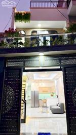 Nhà full nội thất cao cấp đường ô tô bon bon tân thới hiệp 14