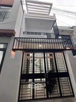 chú phước bán nhà đường tôn đản, phường 8, quận 4 60m2. hẻm 3m