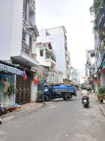 1/ vườn lài, gần mặt tiền. đẹp lung linh hơn ngọc trinhh