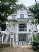 chính chủ cho thuê nhà khu a geleximco sát vin smart city. lh: 