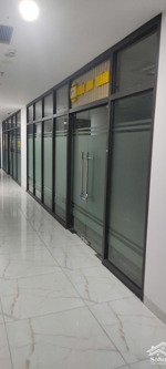 cần bán căn thương mại tầng 3 phương đông green số 1 trần thủ độ, giá 4,2 tỷ. lh 