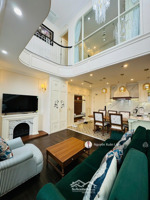 cần cho thuê duplake 200m2 full đồ view nhìn đảo siêu đẹp giá rẻ 28 triệu/tháng solforet ecopark