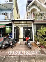 NHÀ MẶT TIỀN CHỢ ĐỆM BÌNH CHÁNH TPHCM GIÁ 1 TỶ 20 TRIỆU