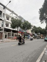 ngay phạm văn đồng 5 phút ra sân bay mt kdc areco 120m² chỉ 15.6 tỷ