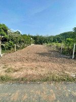 đất thổ cư sổ riêng diện tích 6x30m giá 850 triệu bảo vinh, long khánh, đồng nai