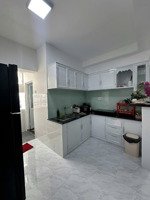 chung cư trần nhật duật, p3, bt, 70m2, 2pn, 1wc, ntcb, giá 11tr/th.