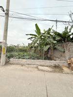 đất trục chính xâm xuyên, giáp khu sinh thái hồng vân, giá 5x tr/m, x bé