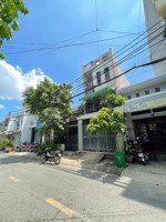 hẻm 10m thông đường thoại ngọc hầu, p. phú thạnh dt 4mx27m giá 9,8 tỷ