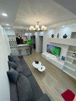 (giá thật ) bán căn hộ 2pn tại gold season 47 nguyễn tuân 75m giá 6,25 tỉ