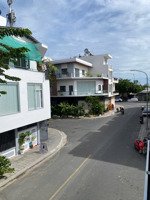 nhà mặt tiền đường b9 kđt vcn phước long 2