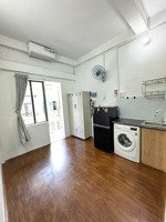 phòng siêu rẻ ban công máy giặt riêng đầy đủ kế bên ueh nguyễn tri phương