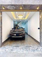 nhà mới xây 6 tầng thang máy - ngõ thông - đầy đủ nội thất.