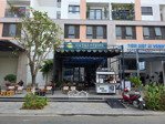 cho thuê shophouse mặt tiền đường a2 vcn phước long 2. giá 20 tr/ tháng