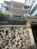 cho thuê nhà yên hoà 45m2*5 tầng. nhà mới , mặt ngõ lớn , giá 15tr/tháng