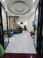 cho thuê nhà nguyễn văn linh- 9 triệu