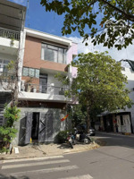 cho thuê nhà 3 tầng kdt hà quang 2 full nội thất đẹp giá chỉ 25triệu/tháng