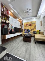 nhà kim giang đại kim hoàng mai, ngõ to rộng, 5 tầng 5 ngủ, hơn 8 tỷ