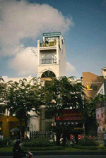 tòa nhà( sân bay) trần quốc hoàn, tân bình, 145m2( 5.5x28m) h + 7 tầng - hđt: 165 triệu, giá 60 tỷ