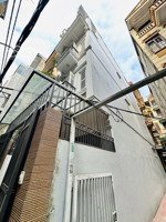 bán nhà riêng căn góc 4pn 4wc tại lạc long quân, giá siêu hời 11,7 tỷ, 45m2, cách đường oto 30m.