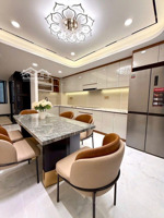 bán nr 3 tầng phạm văn hai full nội thất 3pn , 3wc nhỉnh 5 tỷ.