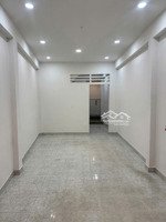 cho thuê nhà hẻm 3m (bg) hòa hưng, p.13, q.10, 13tr