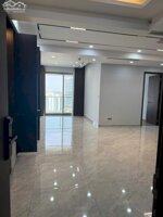 Cho thuê căn hộ cao cấp 124m2 có 3PN, Tại Midtown M8 - The Peak