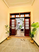 phân lô bàn cờ, oto đõ cửa ngõ thông kinh doanh gần phố. nhà đẹp dân xây. dt 45m4t giá 9,5 tỷ