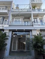 bán nhà đỗ xuân hợp-thủ đức 60m2 có sổ sẵn,giá chỉ 2tỷ600 liên hệ