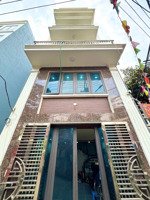 lô góc cát linh ô tô vào nhà! kinh doanh đỉnh, mt rộng 4,6m, 33m2 x 5 tầng giá 9,8 tỷ.