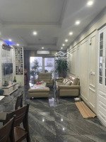 bán gấp 4 ngủ , 3 vệ sinh , dt : 156m2 , xuân phương quốc hội , nội thất full , giá : 10tỷ500tr