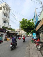 nhà phố 5m x 36m. 175m2 đúc 2 lầu mặt tiền huỳnh thị hai. gần chợ hạt điều