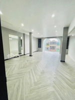 cho thuê nhà 2 mặt tiền núi thành