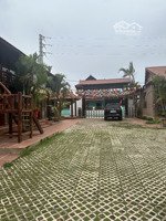 gia đình càn bán lô đất sổ đỏ 150m2 giá chỉ 920tr trung tâm thị trấn chũ