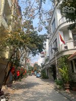 nhà liền kề văn quán hà đông, phù hợp hộ gia đình, công ty, thoáng mát, oto đỗ trước cửa