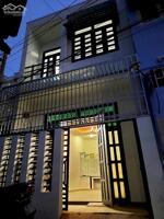 Nhà Trệt Lầu 40m hẻm xe hơi Kha Vạn Cân gần Đại Học Ngân Hàng Thủ Đức