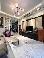 vào ở ngay! khu vip hai bà trưng, tân định, q1 - dt: 4x17m, vuông vức (sẵn 3 tầng) chỉ 19 tỷ tl