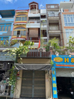 cho gặp chủ bán nhà 5 tầng đường bà hạt p9 q10. diện tích 3,3x14m nở hậu. giá 15 tỷ có bớt
