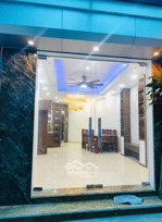 bán nhà riêng 6 tầng thang máy63m2,, đẹp, nhiều tiện ích tại phường văn miếu, quận đống đa, hà n