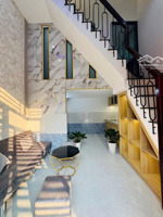 nhà đẹp giá rẻ gần chợ cơ sở đầy đủ